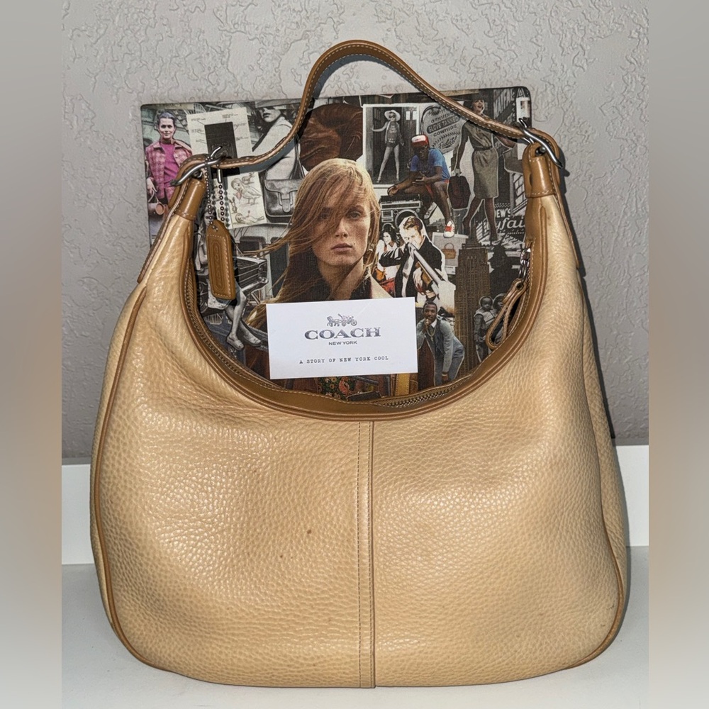 Vintage Coach Tan Millbrook Zoe